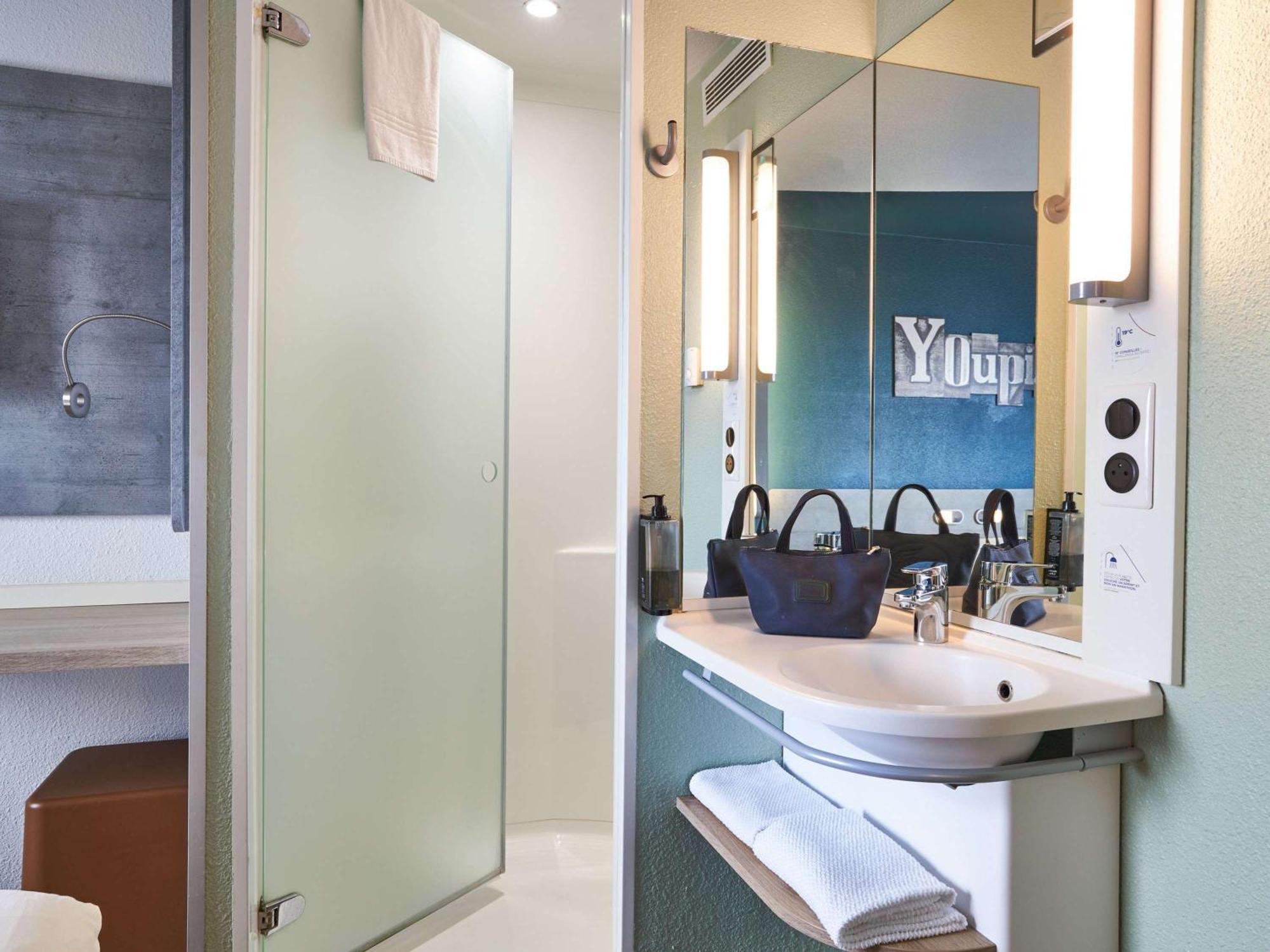 Ibis Budget Bordeaux Centre - Gare Saint Jean Dış mekan fotoğraf